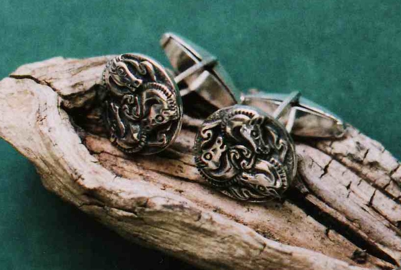 Cufflinks: Triskelene Horse Pattern