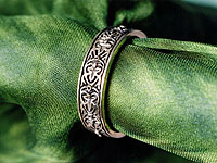 Rings: Wedding Rings Medieval Floral